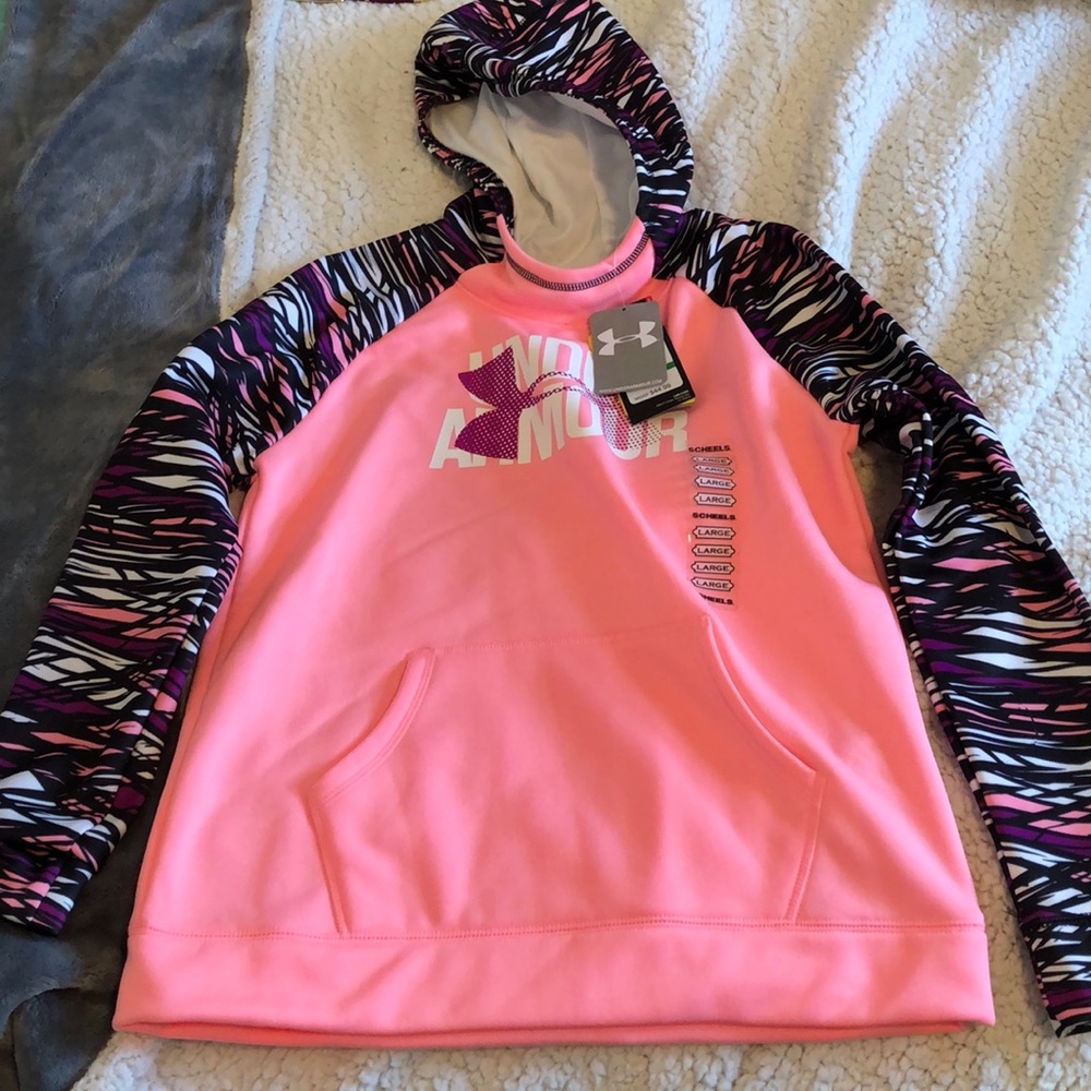 Under Armour sweatshirt